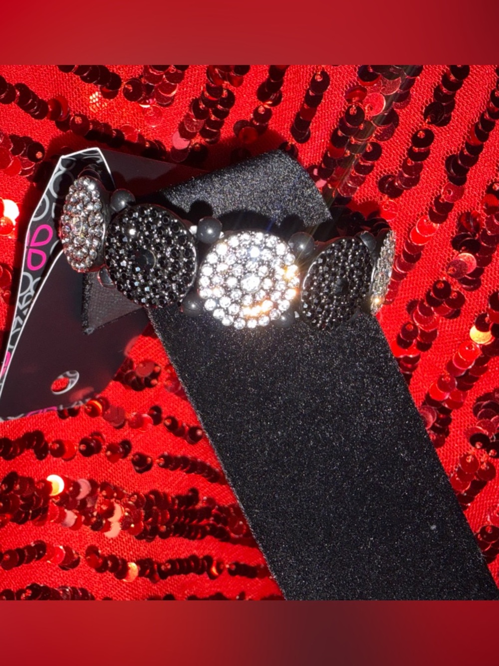 Sparkling Black and Silver Disc Stretch Bracelet